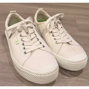 Cariuma OCA Low White Canvas Sneakers Shoes Women's 9.5